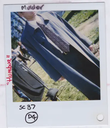 Wardrobe polaroids, Mulder and Scully, page 5