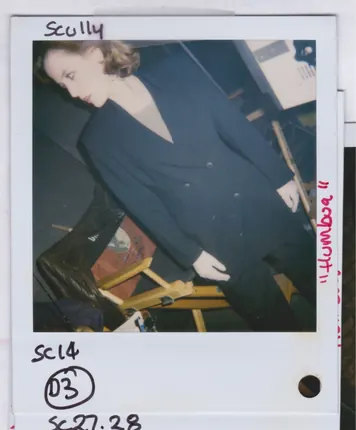 Wardrobe polaroids, Mulder and Scully, page 10