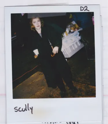 Wardrobe polaroids, Mulder and Scully, page 1
