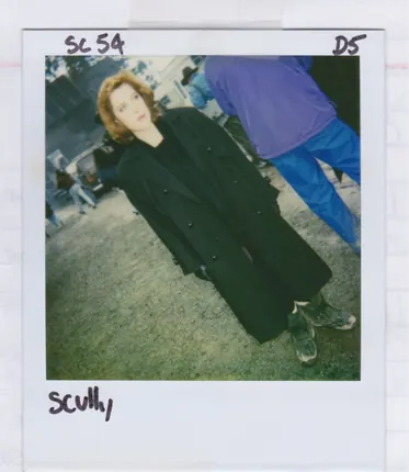 Wardrobe polaroids, Mulder and Scully, page 4